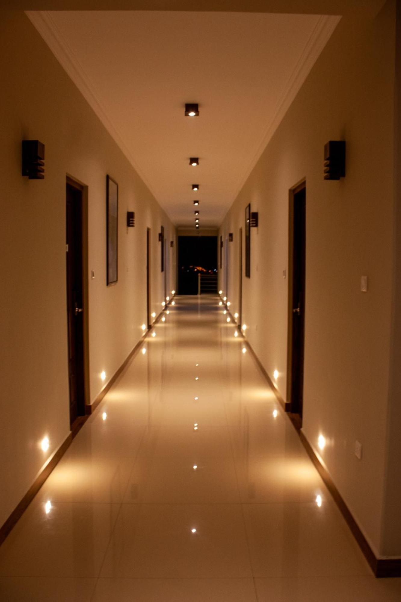 Hotel Mount Rich Rumassala Unawatuna Exterior foto